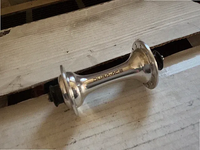 DuraAce slotted 24 Fr hub for blade spokes Triathlon/TT