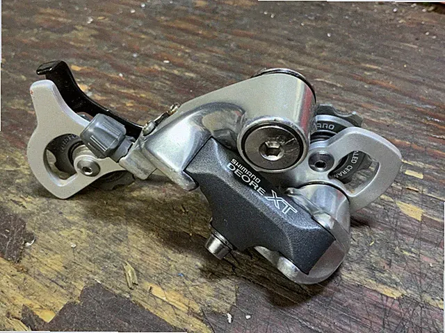 Shimano Deore XT RD-M739 Rear Derailleur 8 Speed Long Cage MTB 8s EXCELLENT!